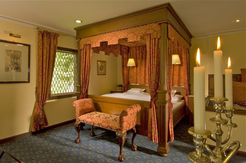 Burghotel Auf Schoenburg Oberwesel Bilik gambar