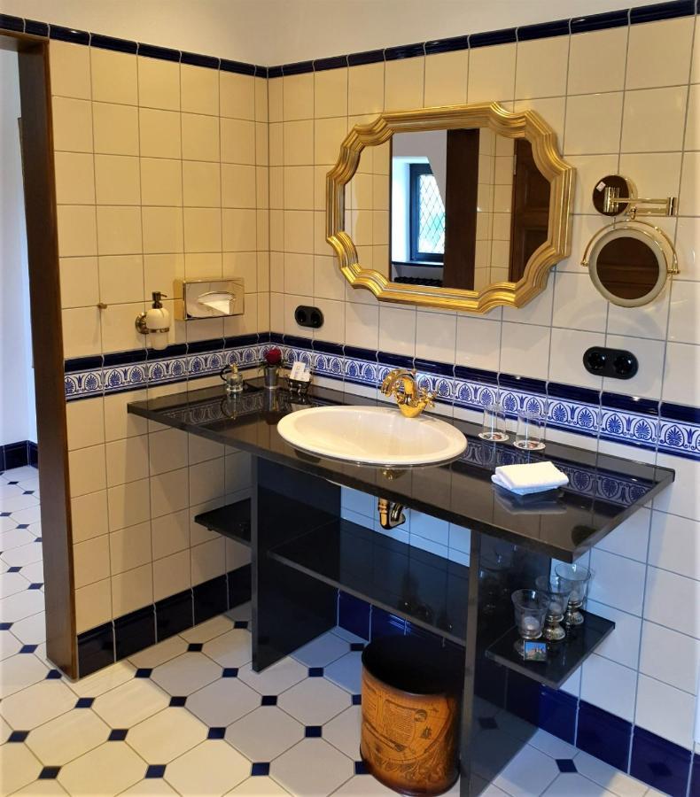 Burghotel Auf Schoenburg Oberwesel Luaran gambar