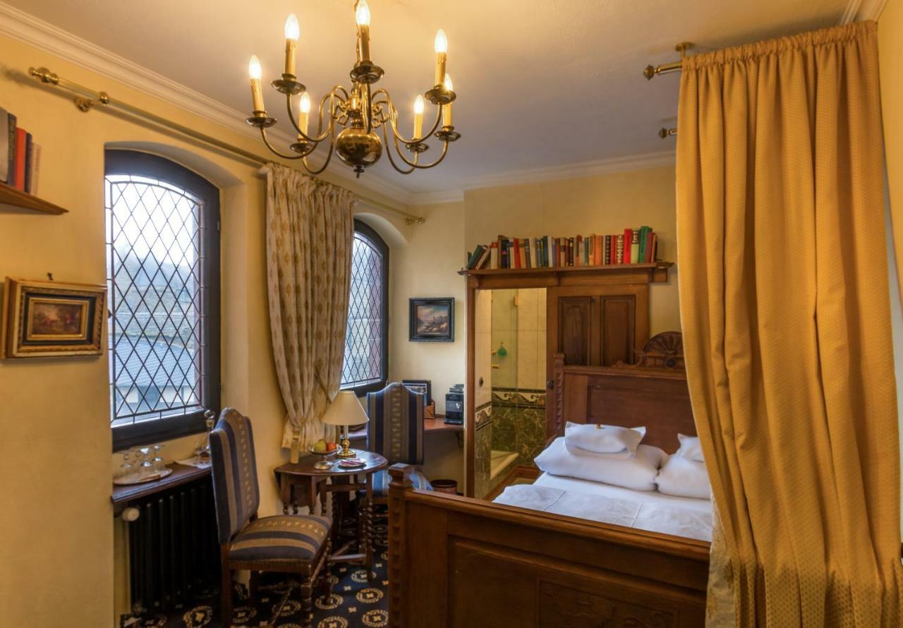 Burghotel Auf Schoenburg Oberwesel Luaran gambar